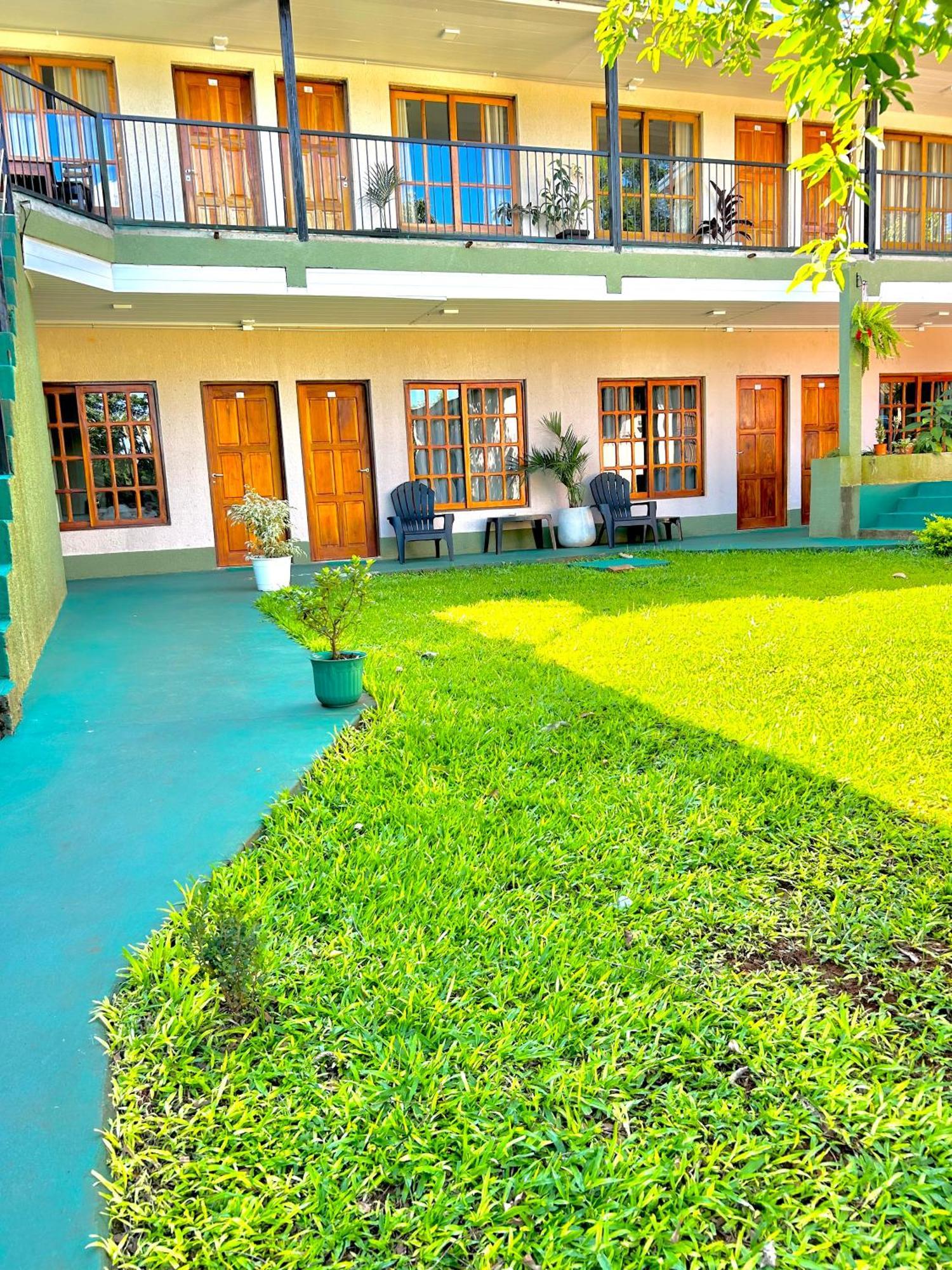 Tupa Hotel Iguazu Puerto Iguazú Exterior foto